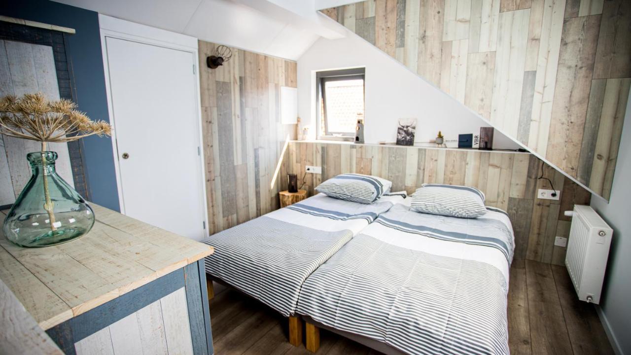 B&B Joeys Place Egmond aan Zee Bagian luar foto